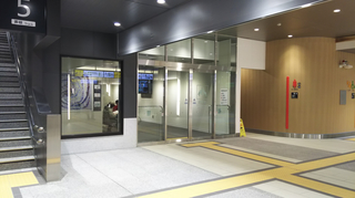 新潟駅在来線待合室