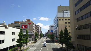 新潟駅前明石通り