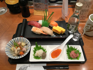 ekinomi-higashi6.jpg