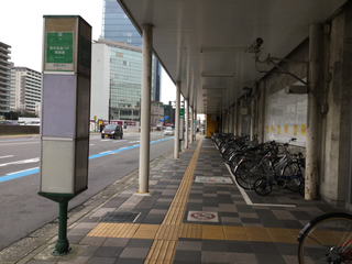highwaybusstop14.jpg