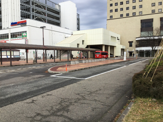 highwaybusstop5.jpg